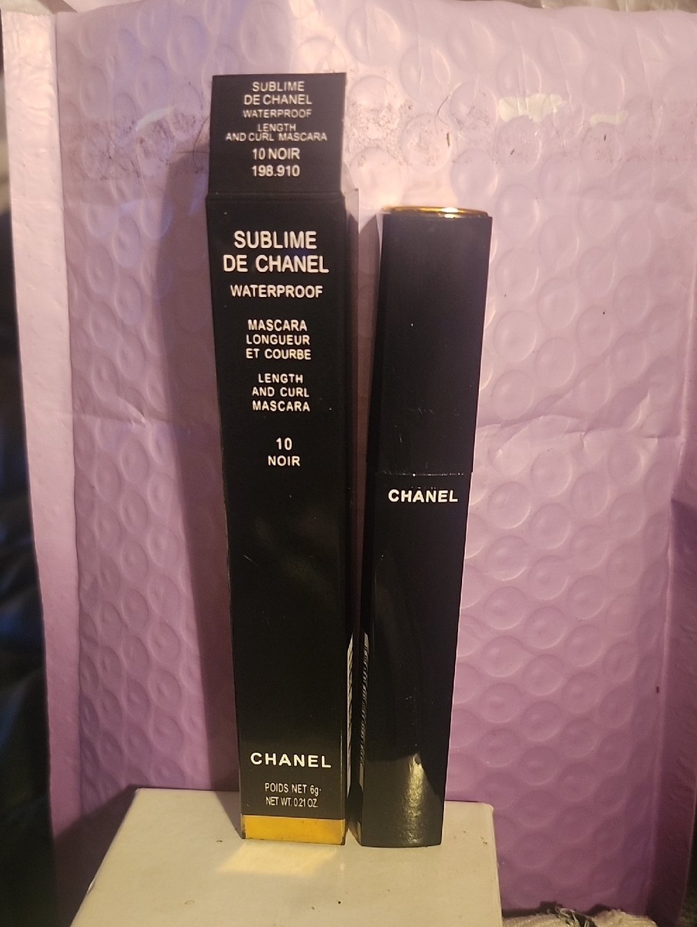 CHANEL Mascara in Noir - Black with Gold Detail